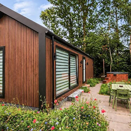 Dom wakacyjny 3 Bedroom Amazing In Oud Gastel Oud-Gastel