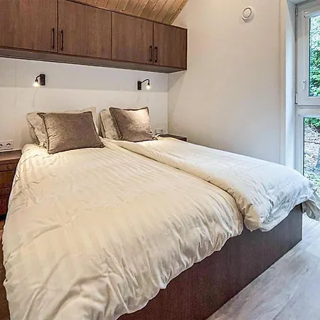 3 Bedroom Amazing In Oud Gastel * Oud-Gastel